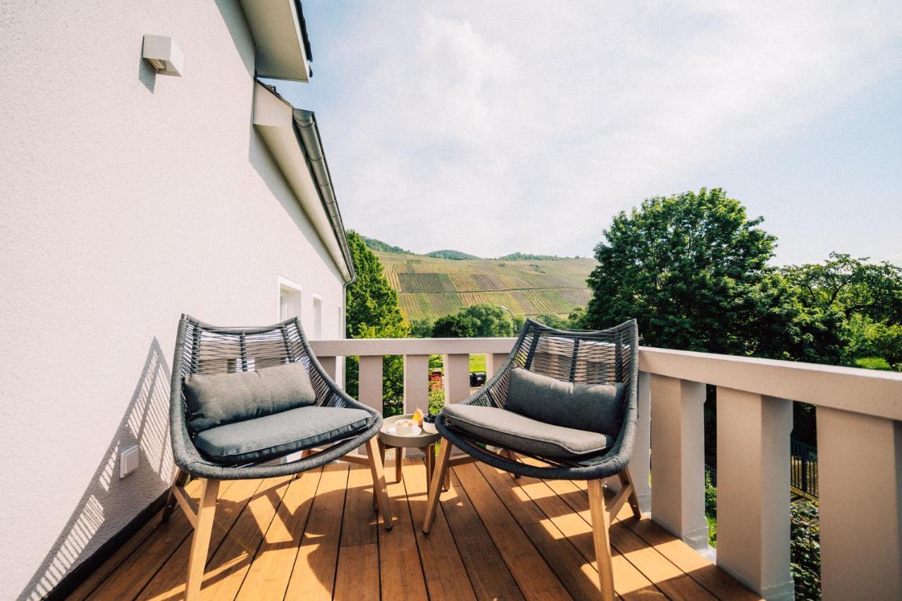 Gut Foersterlay - Exklusive Boutique Apartments Im Historischen Winzerhaus Direkt An Der Mosel Lösnich Eksteriør billede